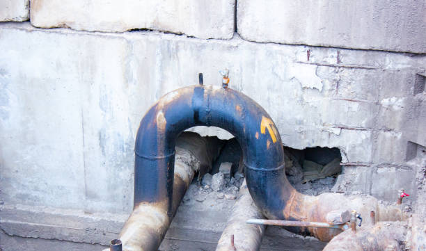 Best Commercial water damage restoration  in California, MO